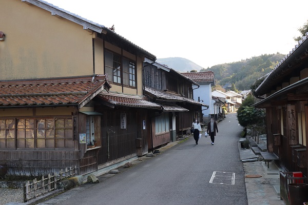 懐かしさを感じる大森の町並み